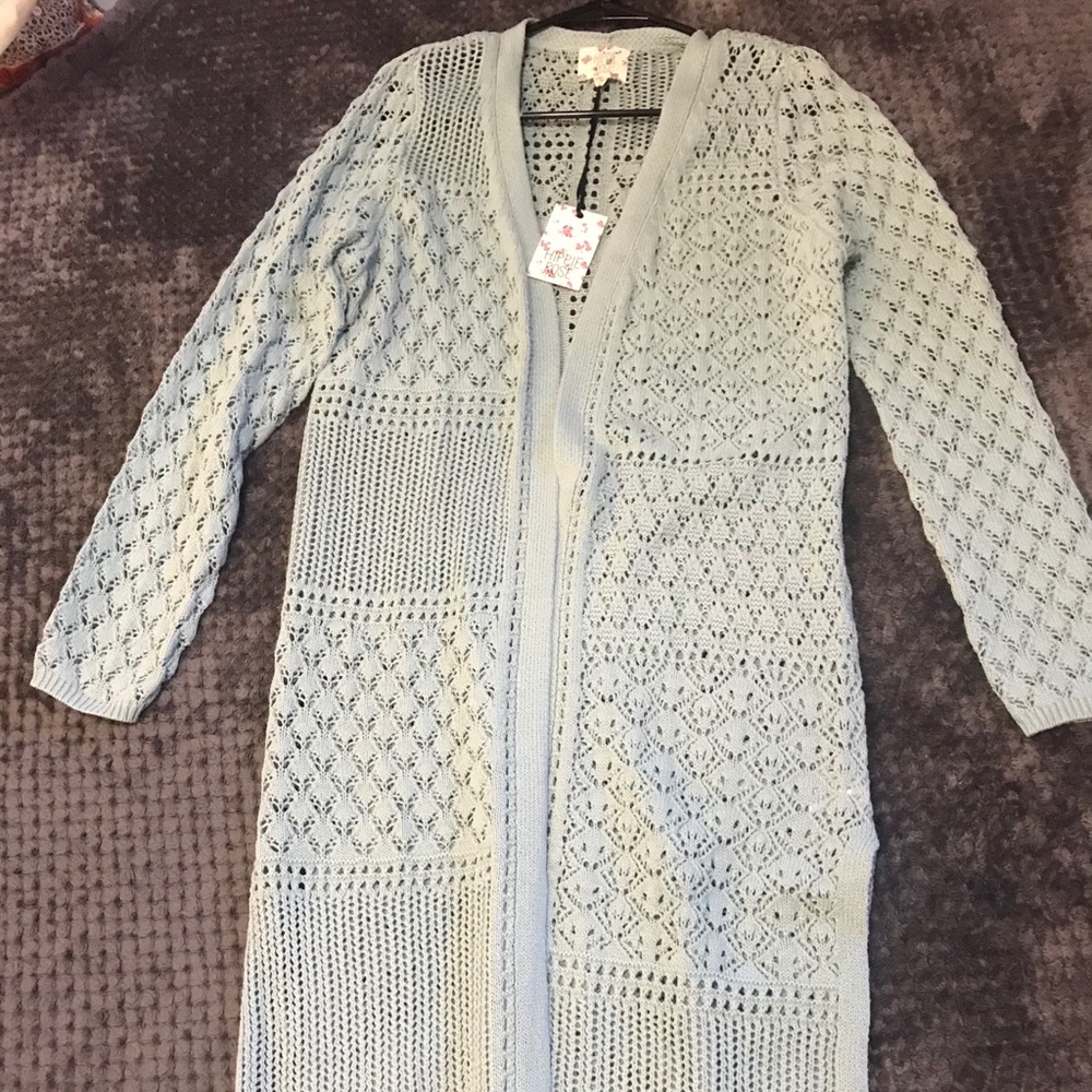 Cardigan - Picture 2 of 4